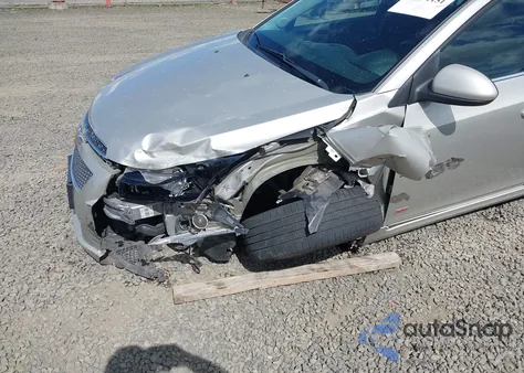 2013 Chevrolet Cruze 1Lt Auto из США, поврежденный, VIN 1G1PC5SB3D7111746